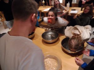 Skilager 2020 Freitag bunter Abend (16)