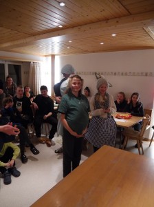 Skilager 2020 Freitag bunter Abend (20)